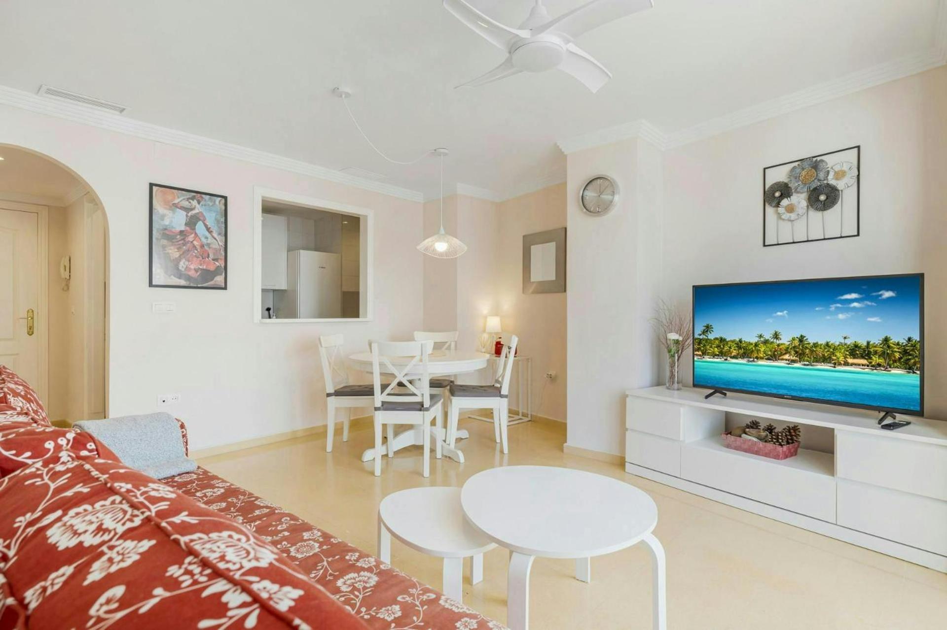 Golden Banus Apartment