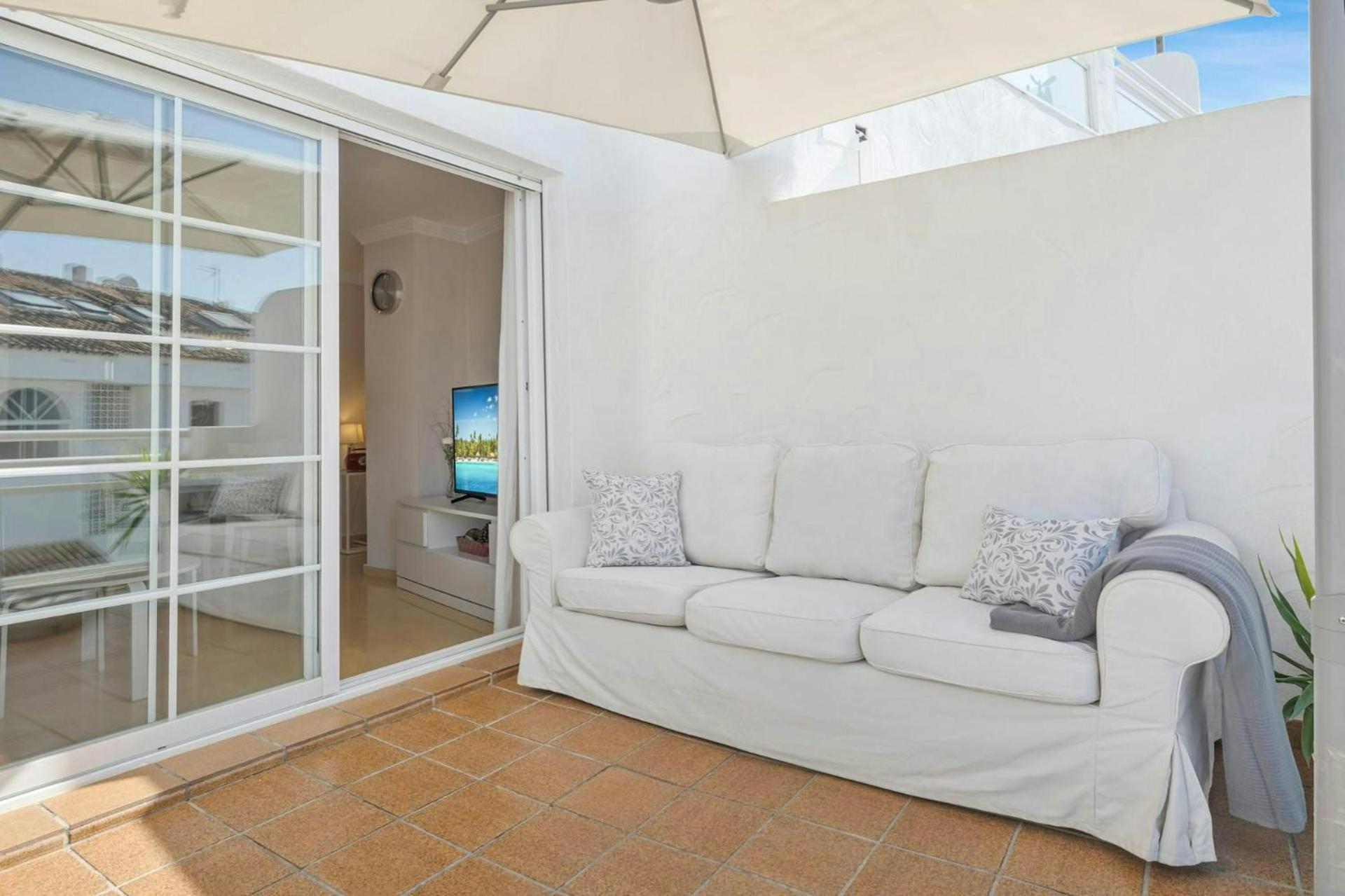 Apartment Golden Banus